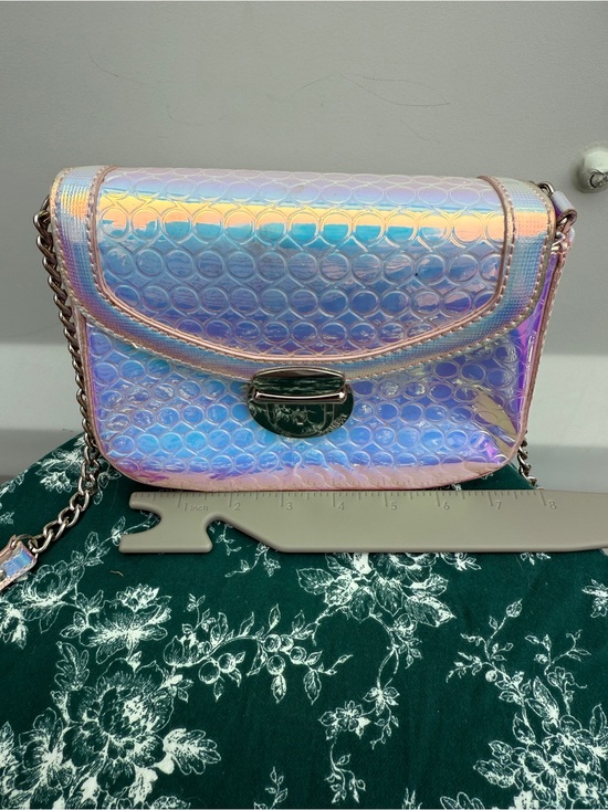 Nine West Handbags - Nine West Iridescent Pink Purple Bubble-Texture Crossbody Bag Gold Chain Strap